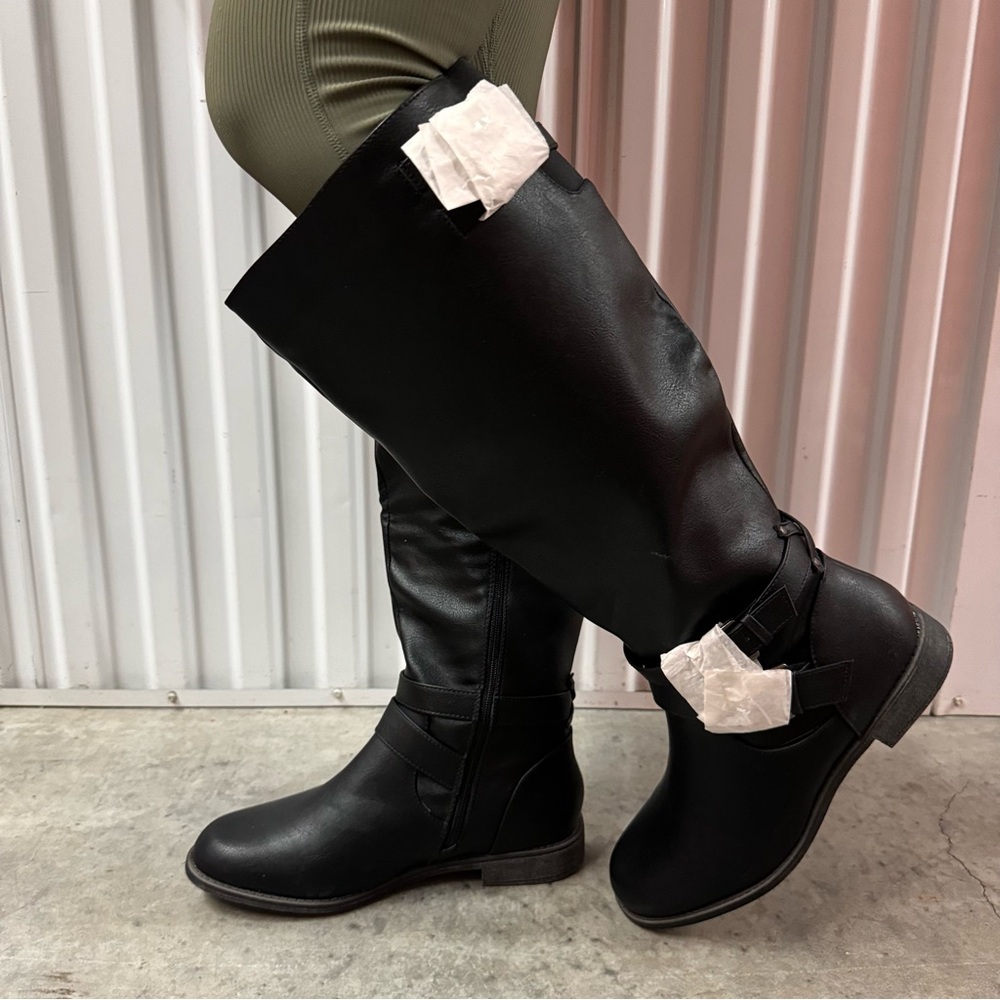 Black Winter/Rain Boots 🥾